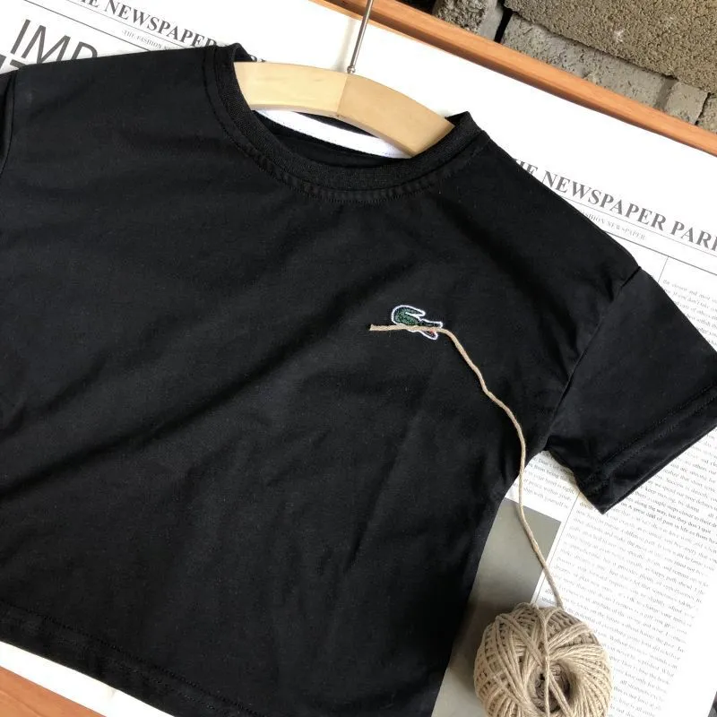 【90-140】大人気 シンプル 定番 きれいめ 着心地良い 合わせやすい Tシャツ