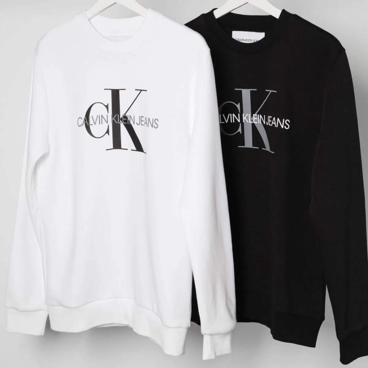 【S-3XL】人気急上昇  シンプル  合わせやすい アルファベット  上質  トレーナー