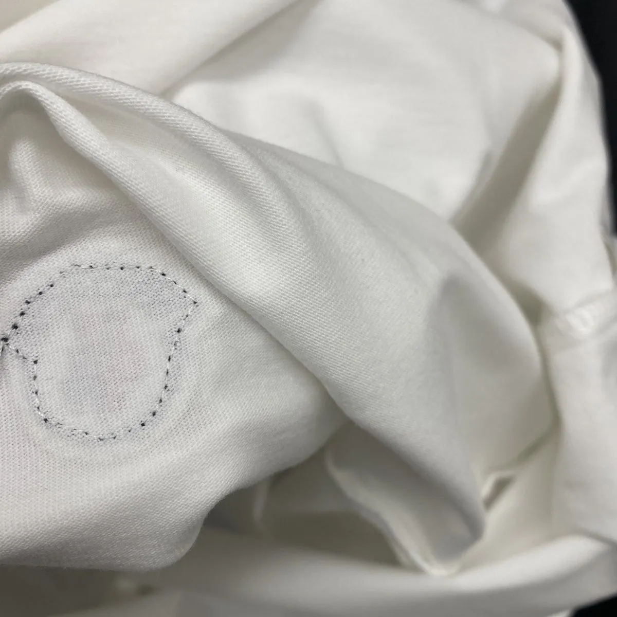 夏 定番 カジュアル 3色選べる ラウンドネック 刺繍 コットン ゆったり 通気性 トップス Tシャツ