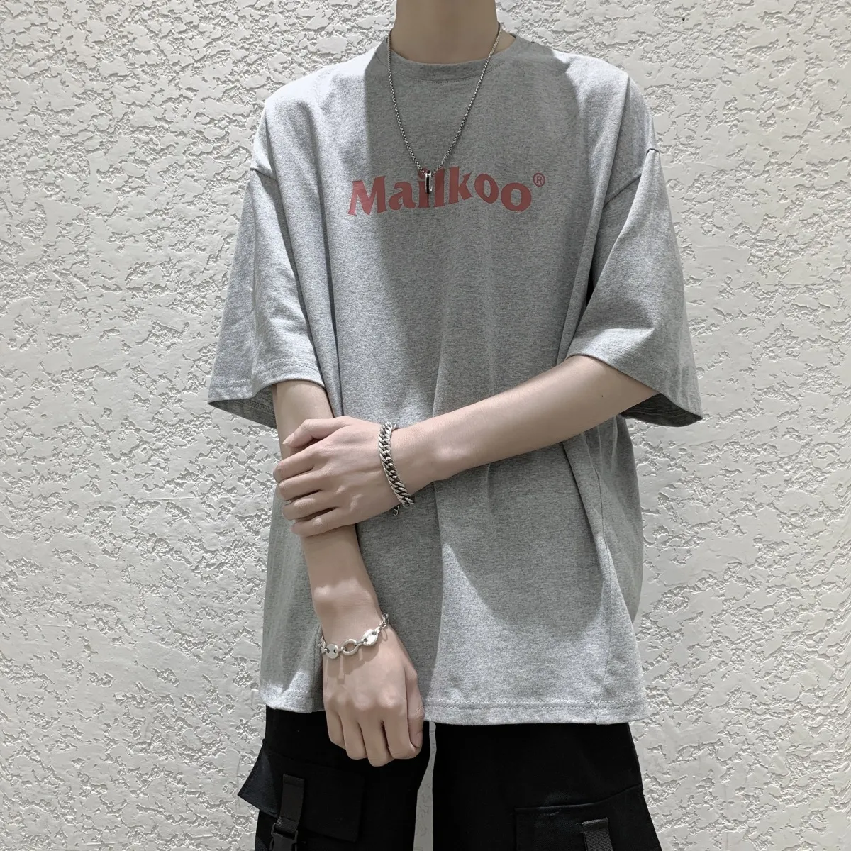 超カッコイイ 絶対流行 ファッション 合わせやすい ins風 シンプル 気質いい ゆったり カジュアル 着せやすい Tシャツ