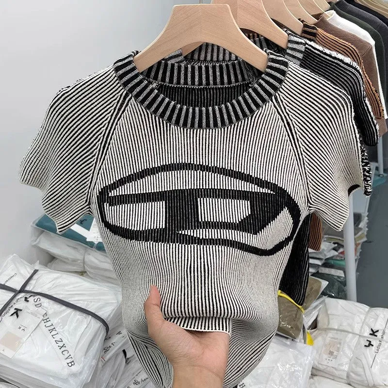 買わないと損 人気爆発中 エレガント ニット 3色選べる アルファベット 夏 Ｔシャツ
