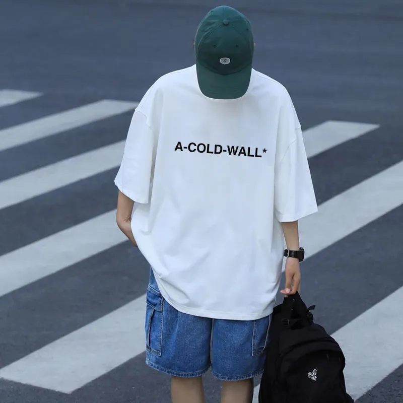 おすすめ  質感のいい 好感度100％  着回し最強 人気爆発中 プリント 三色選べられ Tシャツ