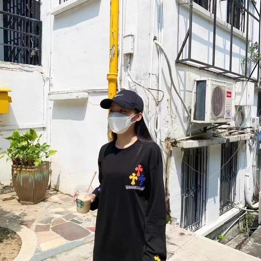 トレンド感あふれる カジュアル 合わせやすい ルーズ 長袖 Tシャツ