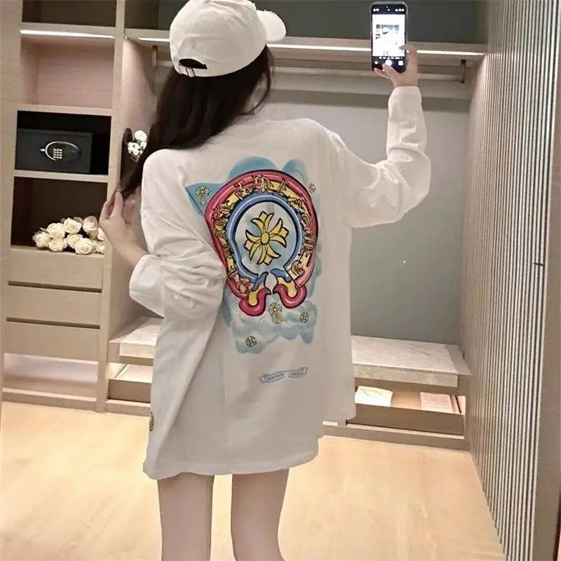 組み合わせやすい 美人度アップ 女子マスト デザイン満点 シンプル カジュアル 長袖 Ｔシャツ