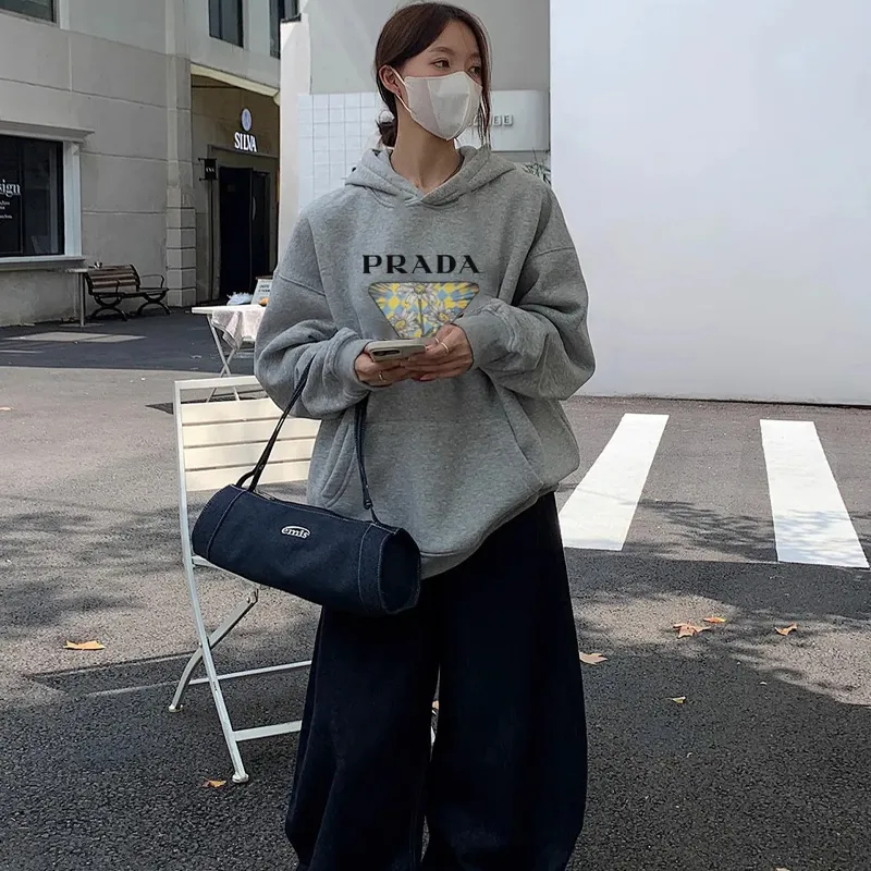 取り入れたい 新作 快適 日常 カジュアル フード付き ポケット付き 秋冬 パーカー