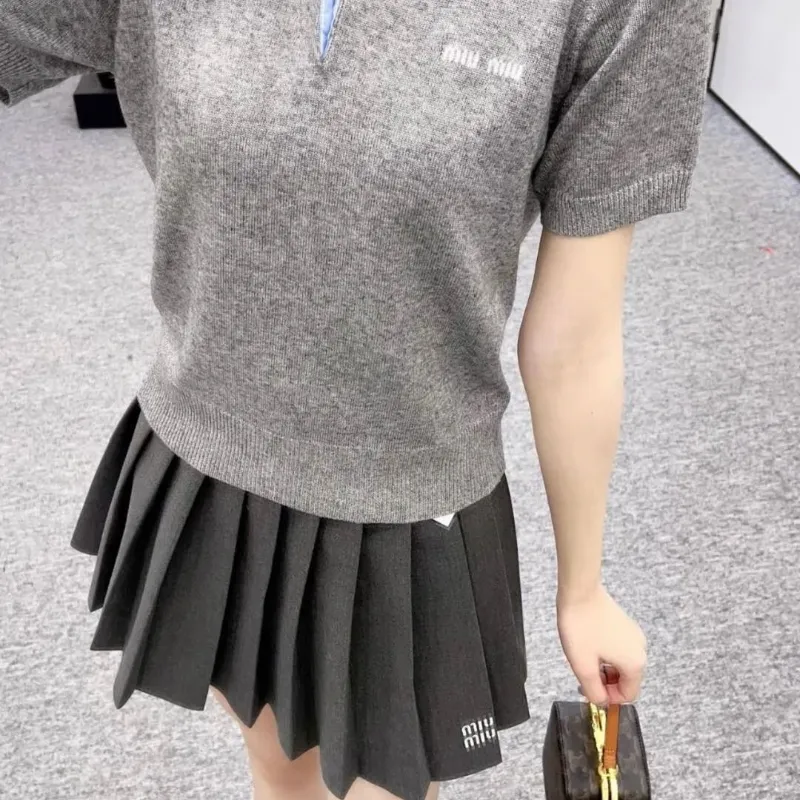『フリーサイズ』美人度アップ 大注目 柔らかい トレンド クラシック ニット生地 Tシャツ