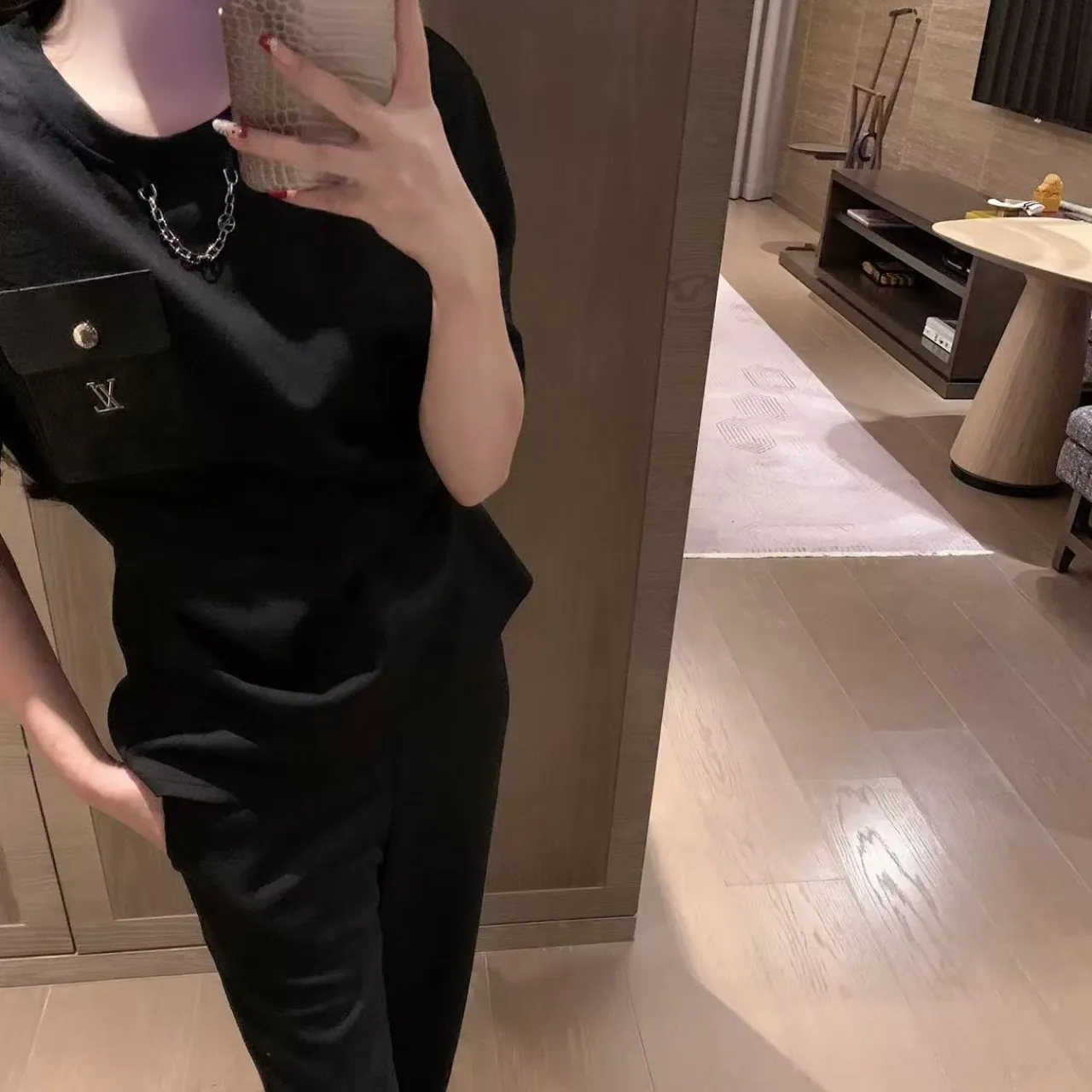 『S-L』優しい雰囲気 着回し最強 クラシック フィット感 Tシャツ カジュアルパンツ
