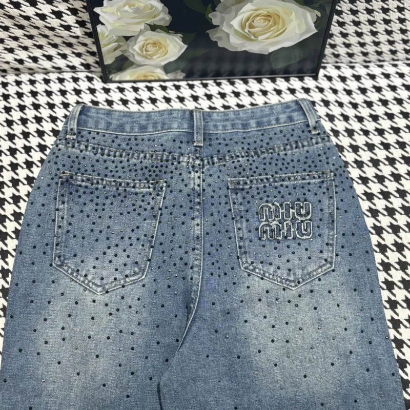 『S-XL』スタイリッシュコンフォート合わせやすい 刺繍ストレートデニムパンツ