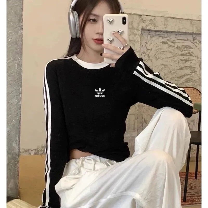 『S-XL』スリムフィット スポーティ クルーネック リブ編み スリーブバッジ 長袖Tシャツ