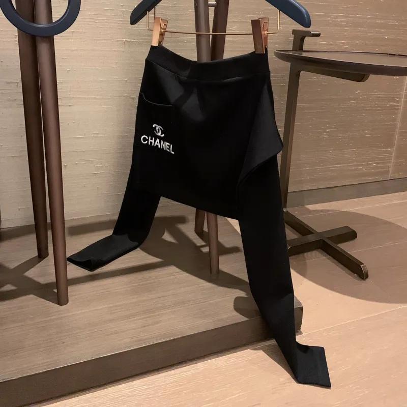 『S-L』優しい雰囲気 着瘦せ 快適 プレミアム トレンド マルチウェイ タイアップ パンツセット