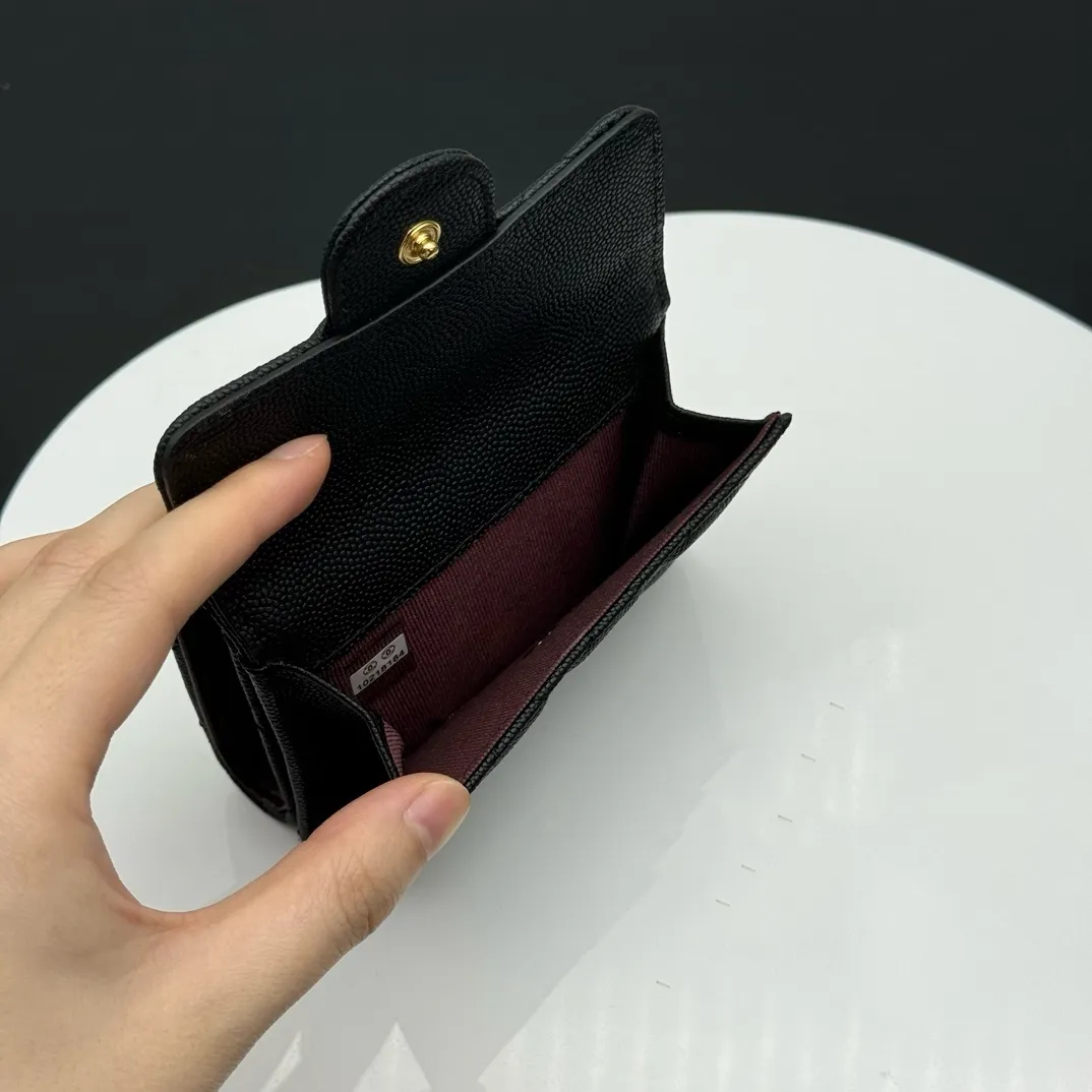 本革 スタイリッシュクラシック 高品質 正規品保証 カードケース デパート専用ギフトボックス付き 財布