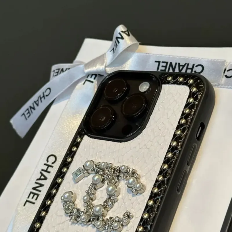 今季も大流行 トレンド デザイン感 シンプル 高品質多機能 スマホケース