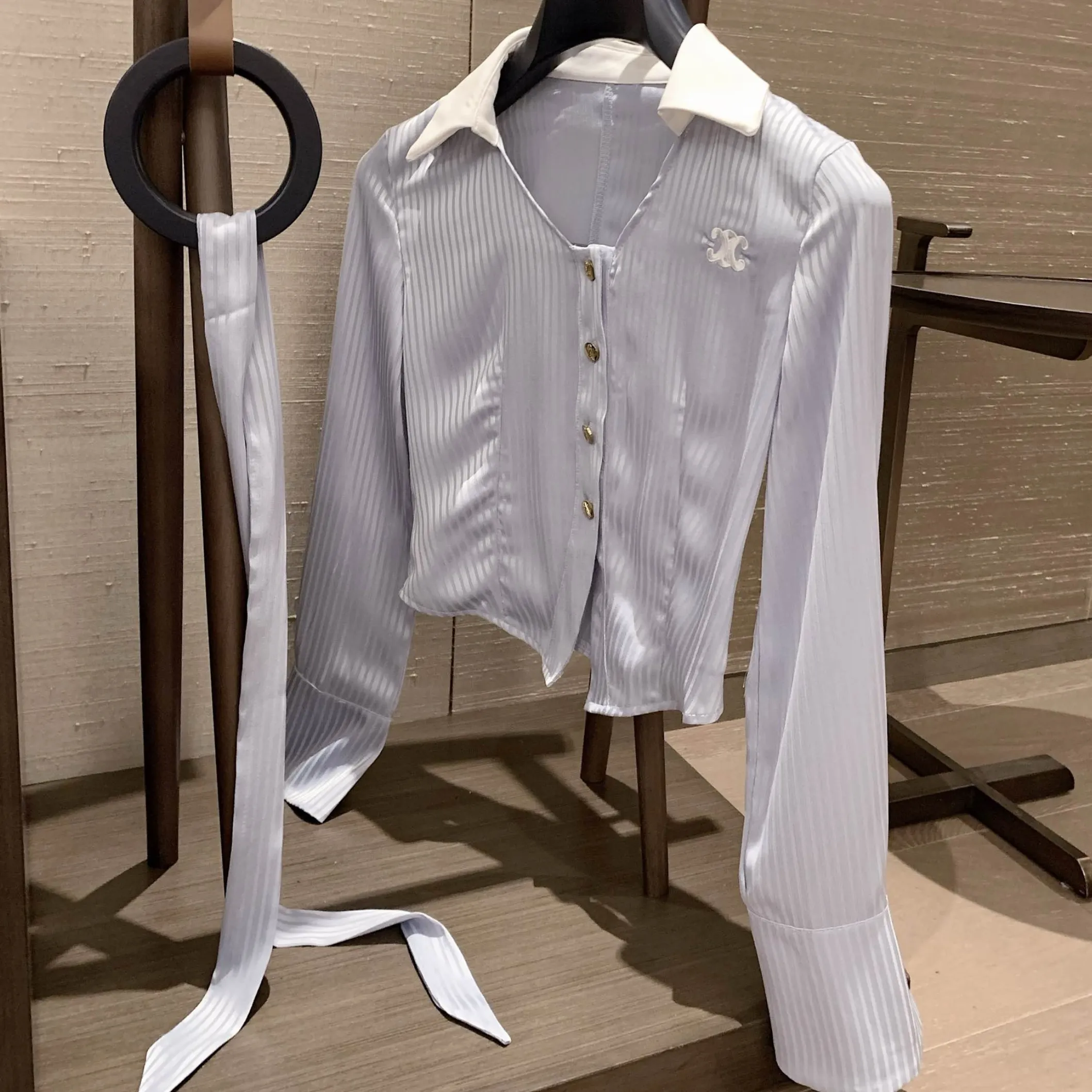 『S-L』エレガント ロマンティック Vネック シルクスカーフ ストライプ シャツ