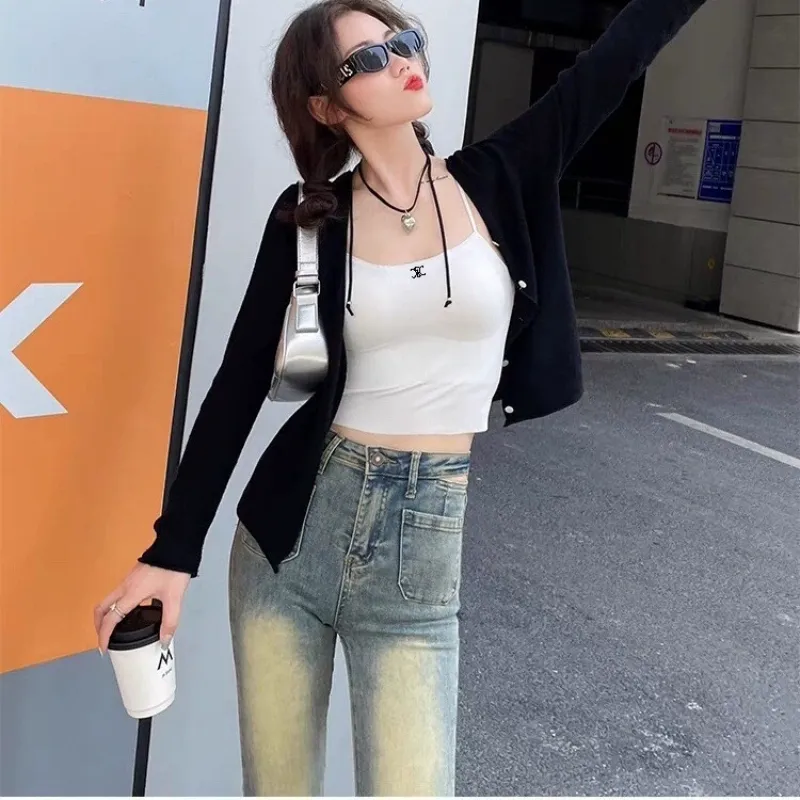 『M-XL』元気いっぱい 着瘦せ 高品質 着心地良い ファッション 合わせやすい パッド付き ストラップタンク