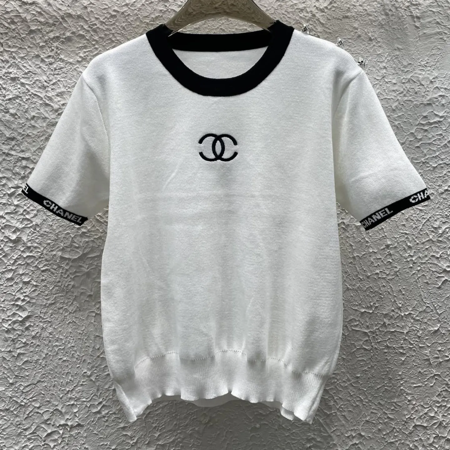 『フリーサイズ』春の新作 刺繍入り ダブルC ニット半袖 ロングパンツ 2点セット