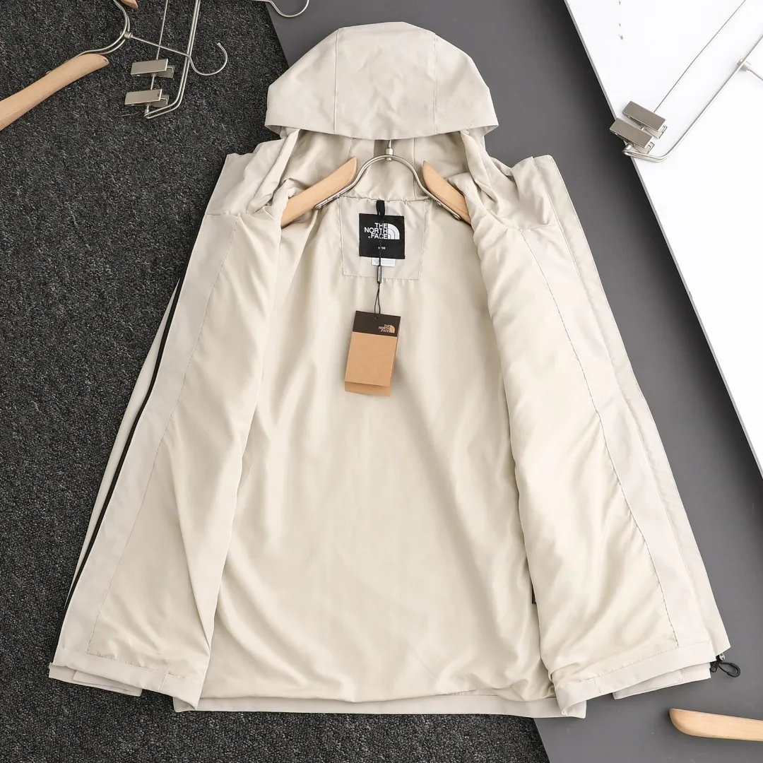 『S-2XL』トレンド 耐久性 機能性 ゆったり 防水 防風 マウンテンジャケット アウター