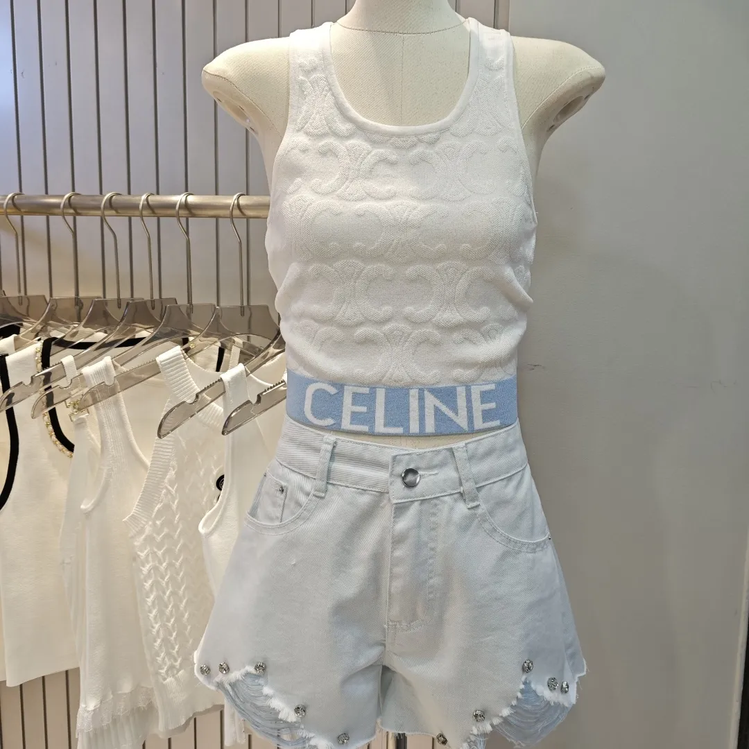 『フリーサイズ』元気いっぱい 好感度UP カラフル フィット感 軽量 通気性 タンクトップ ショートパンツ セットアップ