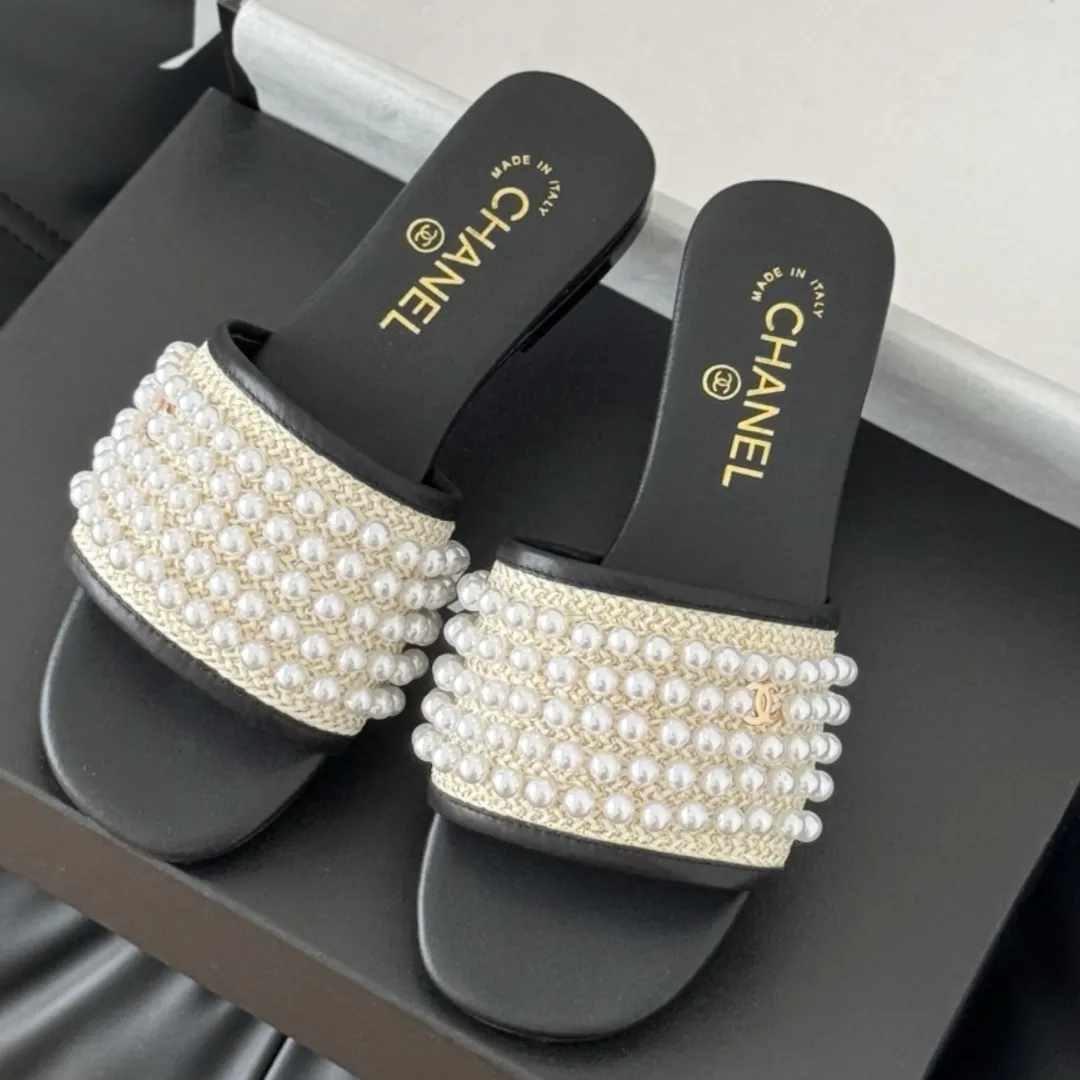 『35-40』夏の夜に似合う ハイクラス パールが輝く ハンドメイド パールサンダル