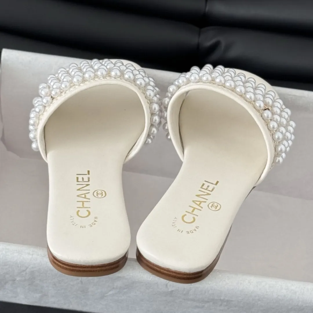 『35-40』夏の夜に似合う ハイクラス パールが輝く ハンドメイド パールサンダル