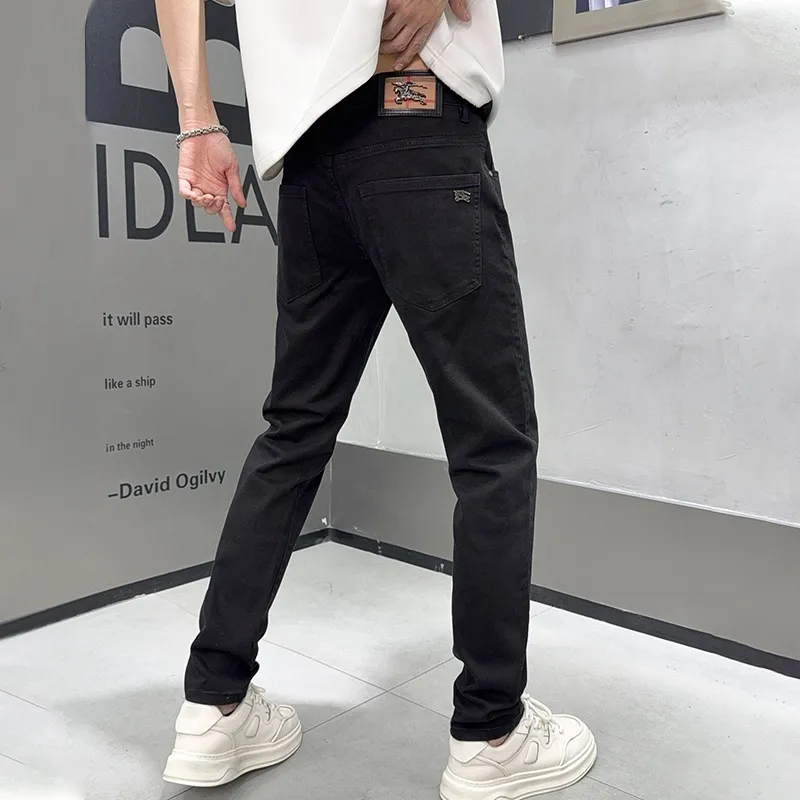 『M-3XL』大人らしい トレンド 高品質 快適 フィット感 クラシック カジュアル  ジーンズ