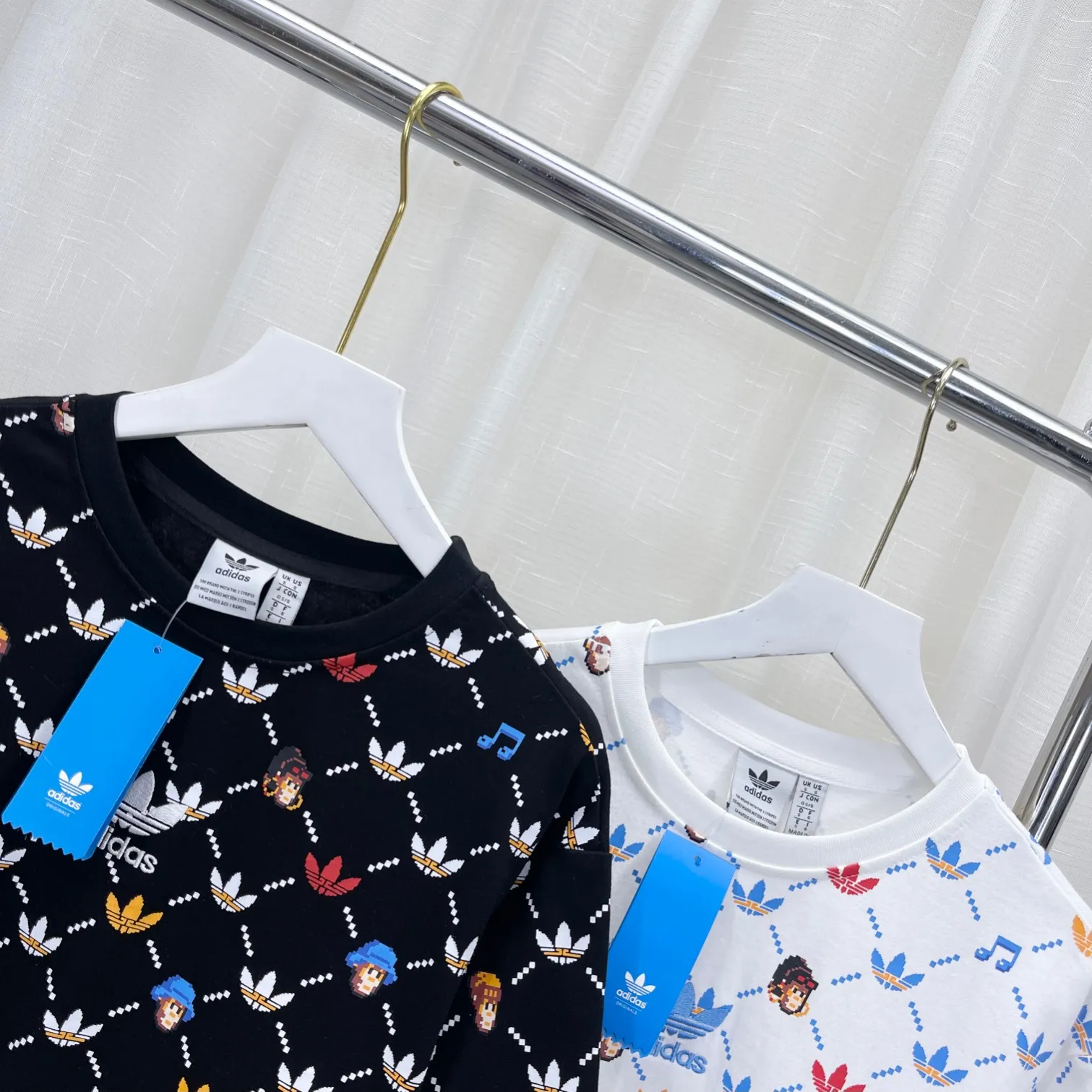 『S-XL』快適 ピクセルアート柄 カラフル ヴィンテージ柄 ショートTシャツ