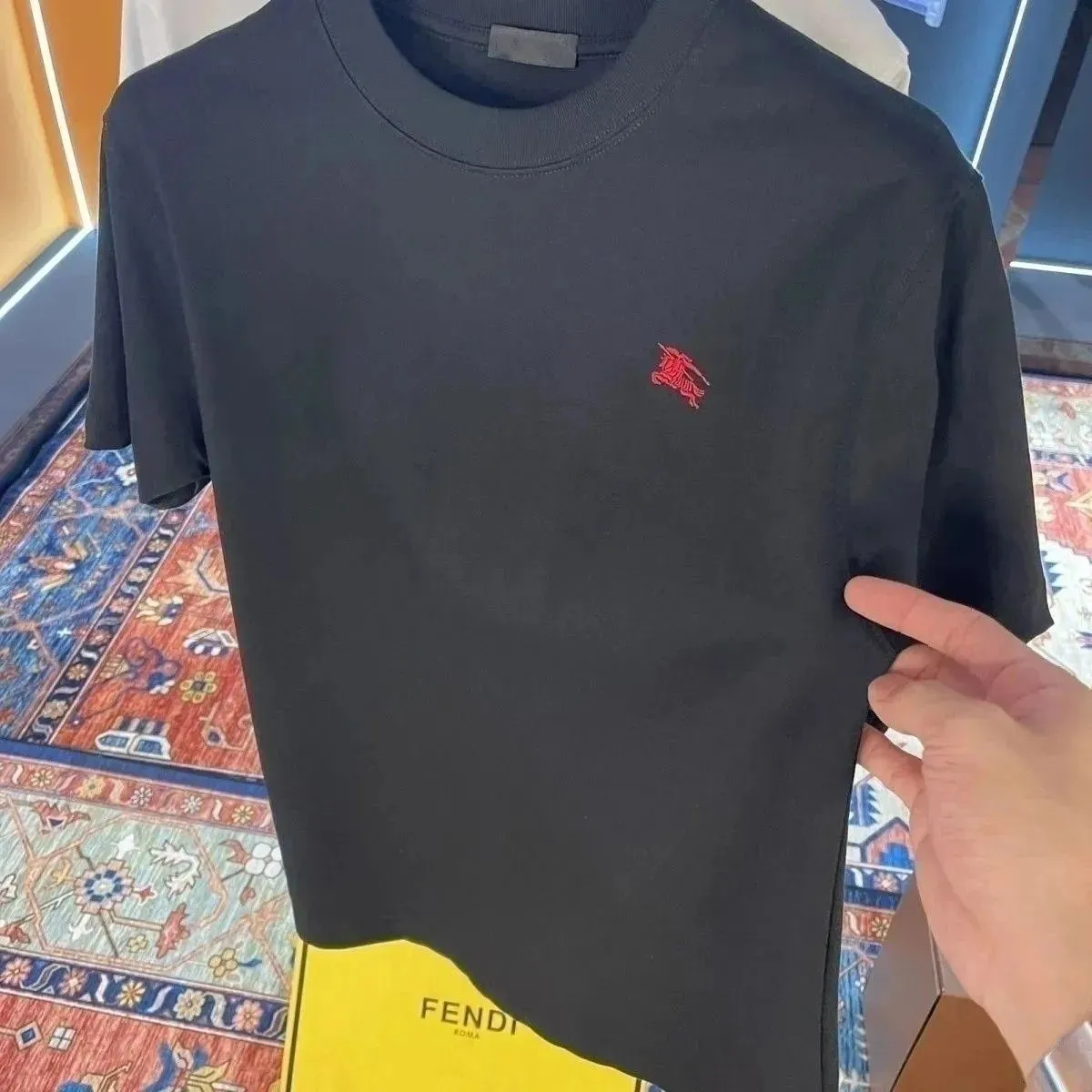 『S-4XL』着心地良い ファッション 合わせやすい カジュアル 快適 軽量 Ｔシャツ
