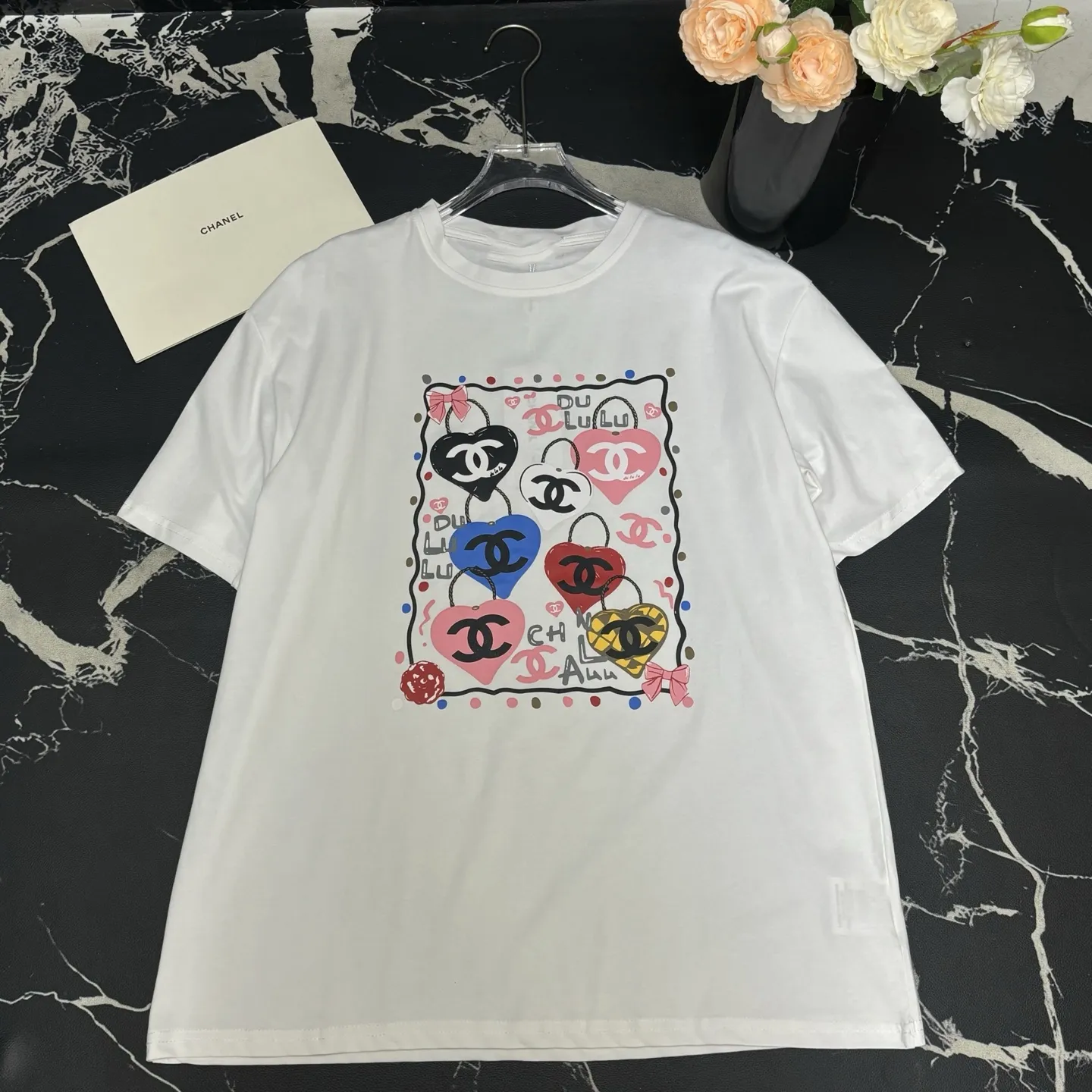 『S-4XL』オシャレ度UP 体型カバー 大人可愛い リッチな仕上がり ゆったりシルエット Ｔシャツ