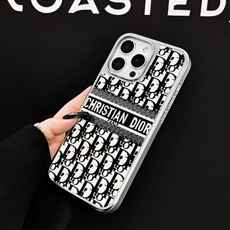 人気上昇中 軽量 ミニマル おしゃれ 高級感 クラシック 滑り止め スマホケース