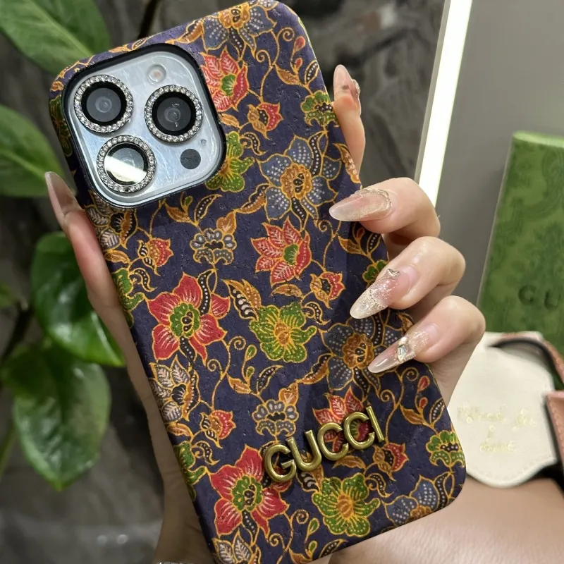 超人気商品 トレンド 高級感 ユニーク 繊細 レトロ カラフル 滑り止め スマホケース