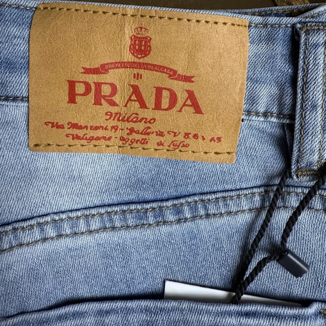 『S-2XL』大人の男性にぴったり 上品なデザイン どんなシーンでも活躍する ユニーク ジーンズ