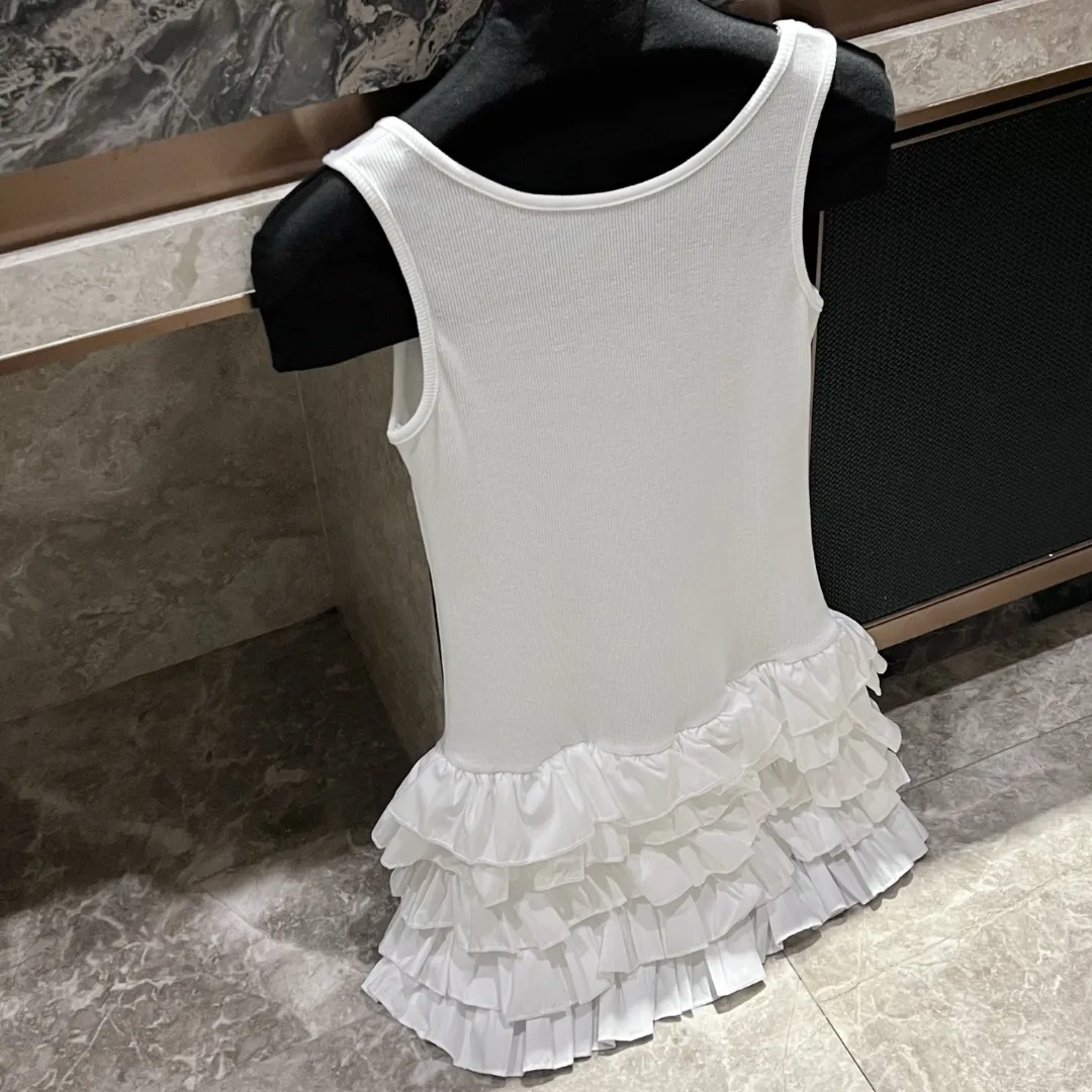 『S-L』少女らしさ満点 質感が良い 脚長効果 裾のプリーツ ケーキスカート キャミソールドレス