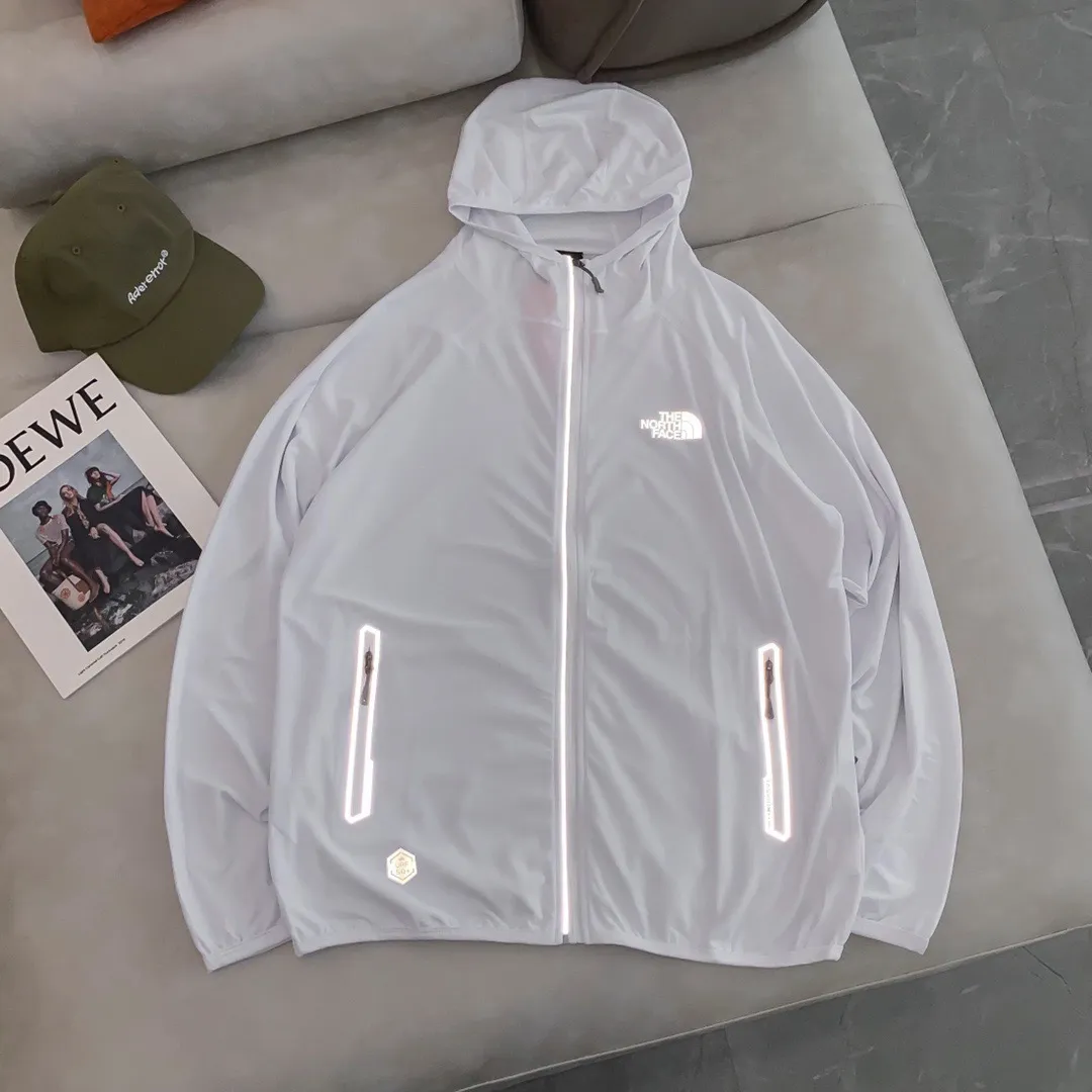 『M-4XL』日焼け防止 スタイルアップ間違いなし オシャレ度UP 季節を先取り UVカット UVプロテクション パーカー