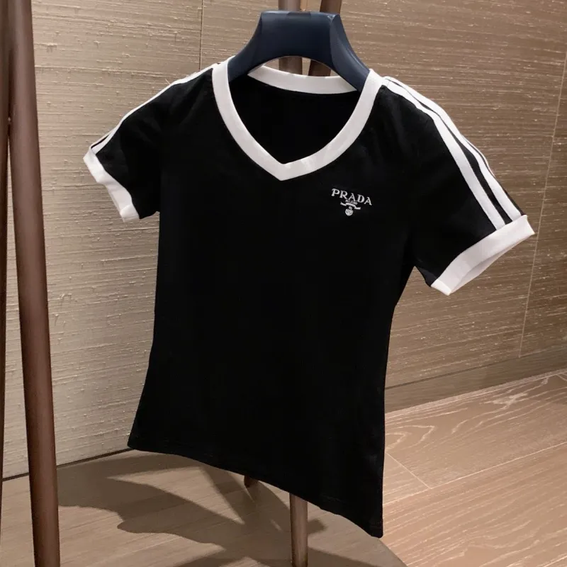 『S-L』単品注文 トレンド 高品質 エレガントガーリッシュ可愛い 若見え 繊細 Ｔシャツ スカート