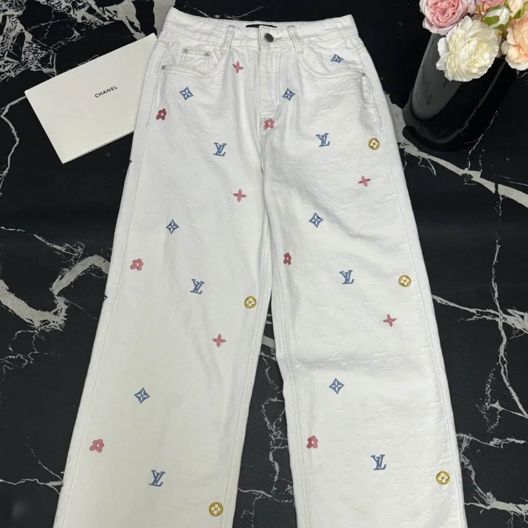 『S-XL』春夏 新作 オールオーバージャカード 刺繍 ストレートジーンズ