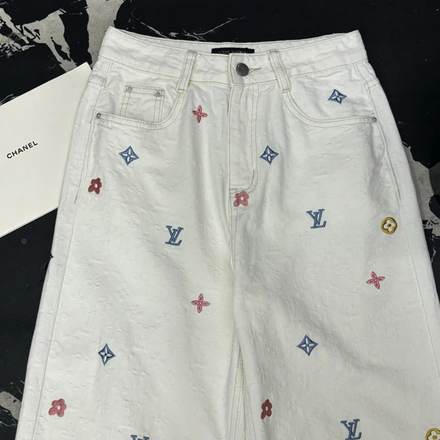 『S-XL』春夏 新作 オールオーバージャカード 刺繍 ストレートジーンズ