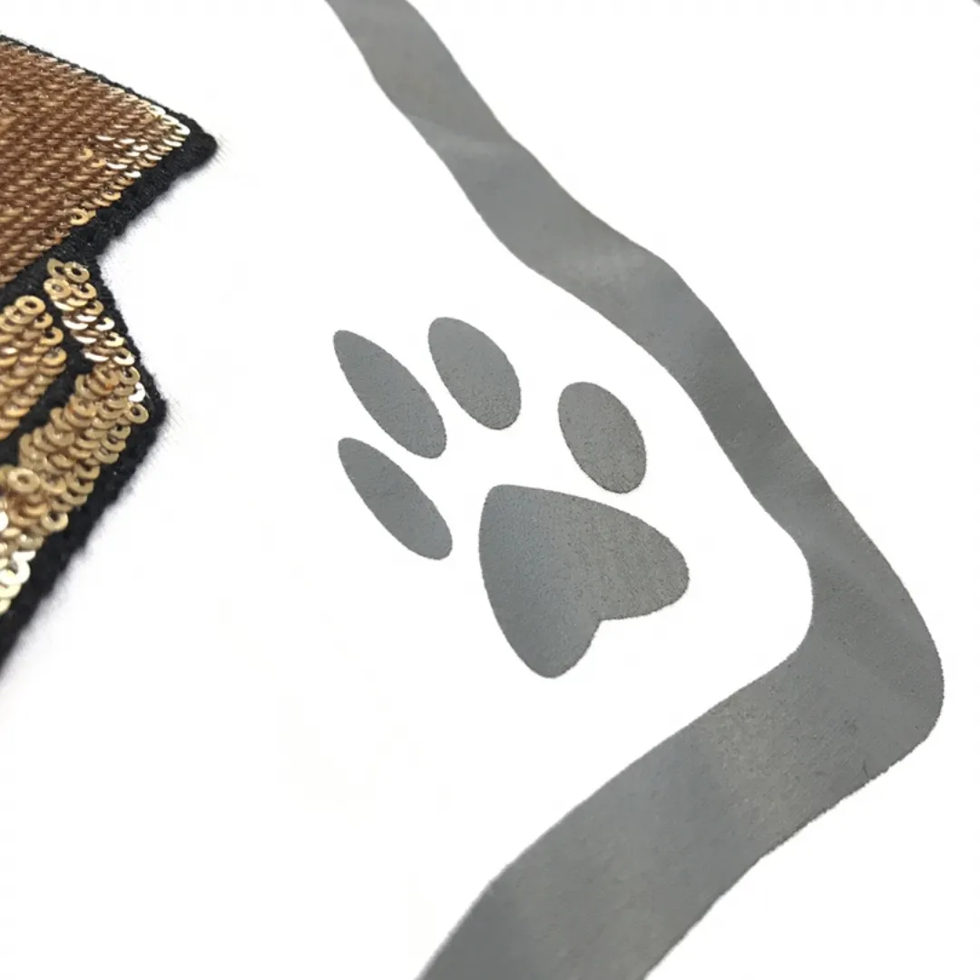 『フリーサイズ』スパンコール 刺繍パッチ プリント かわいい 綿100% 通気性 猫肉球 猫Tシャツ