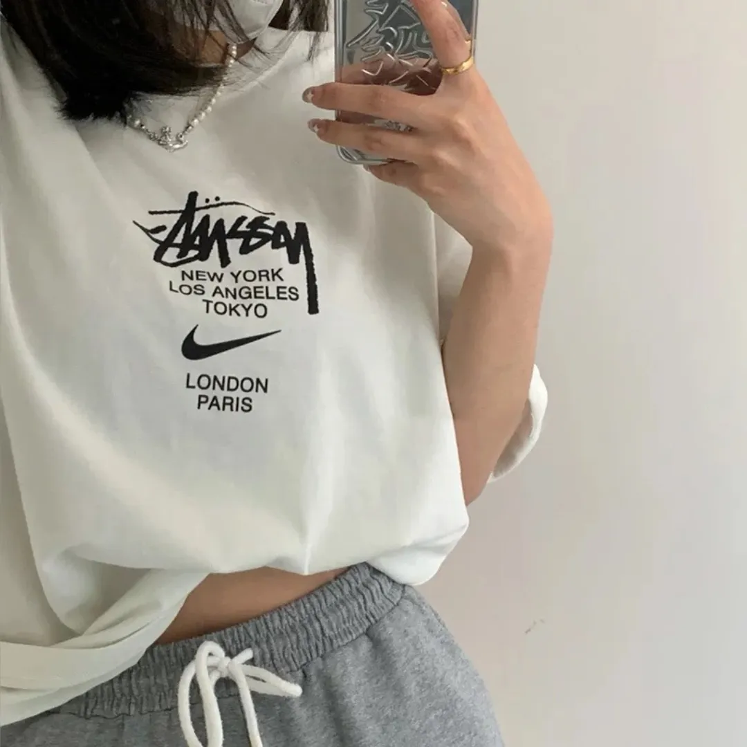 『S-4XL』オシャレ度UP 季節を先取り 特別コラボモデル ゆったりシルエット モノトーン Ｔシャツ