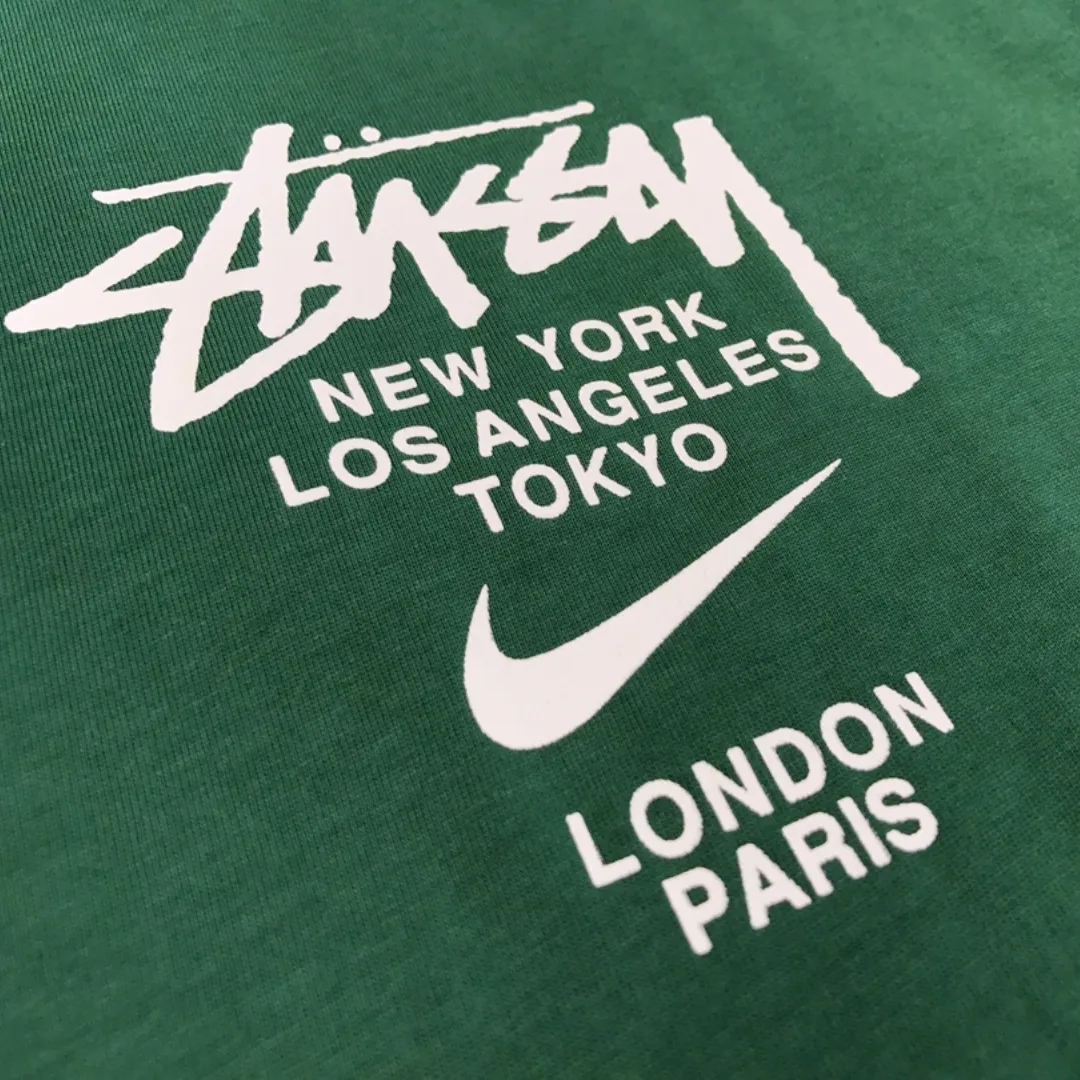『S-4XL』オシャレ度UP 季節を先取り 特別コラボモデル ゆったりシルエット モノトーン Ｔシャツ