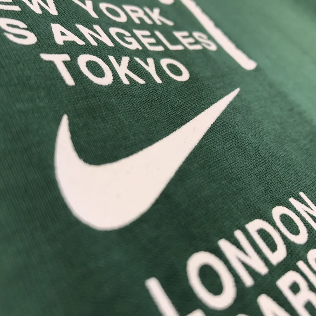 『S-4XL』オシャレ度UP 季節を先取り 特別コラボモデル ゆったりシルエット モノトーン Ｔシャツ