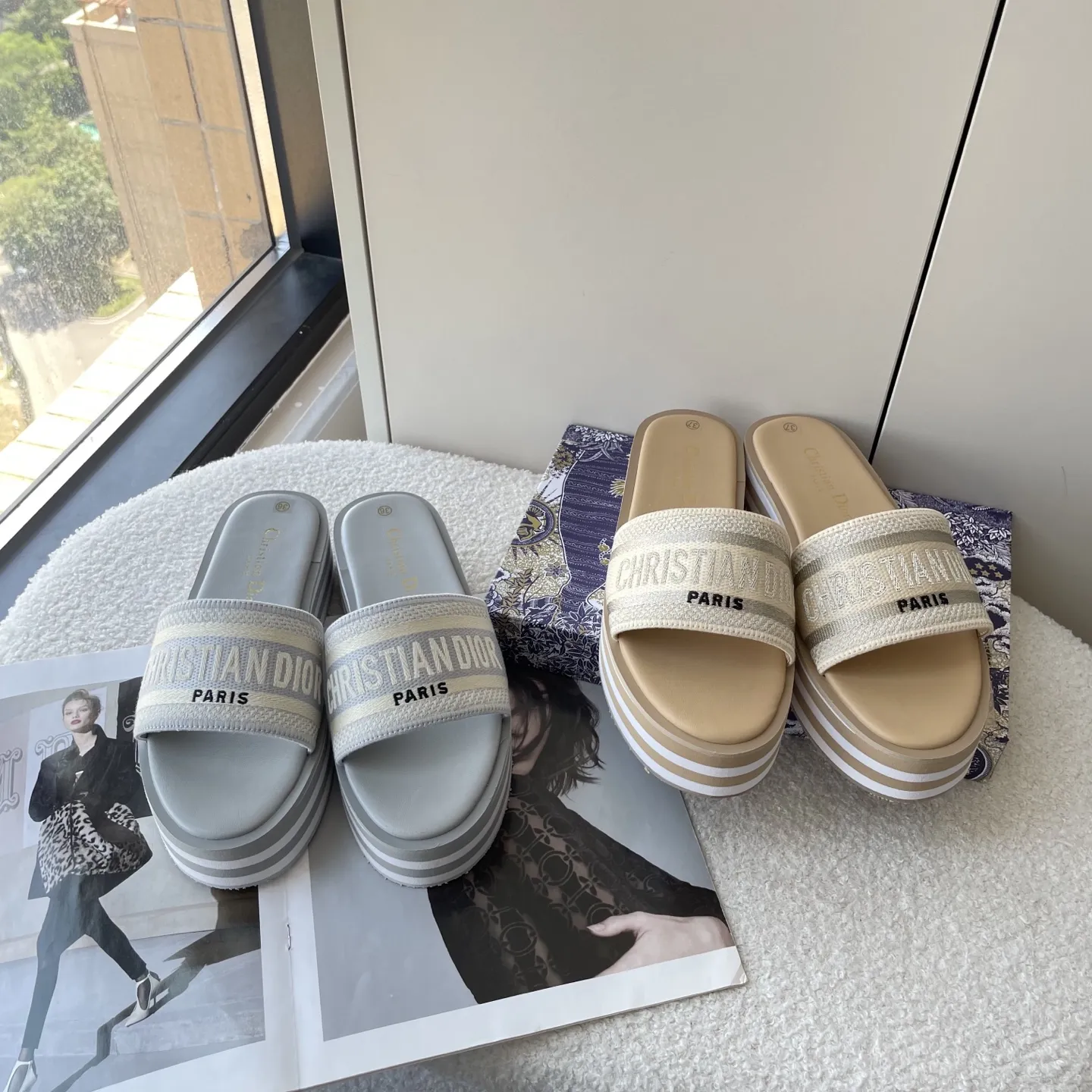 『35-42』洗練されたデザイン 大人可愛い リッチな仕上がり 合わせやすい 高品質 スリッパ