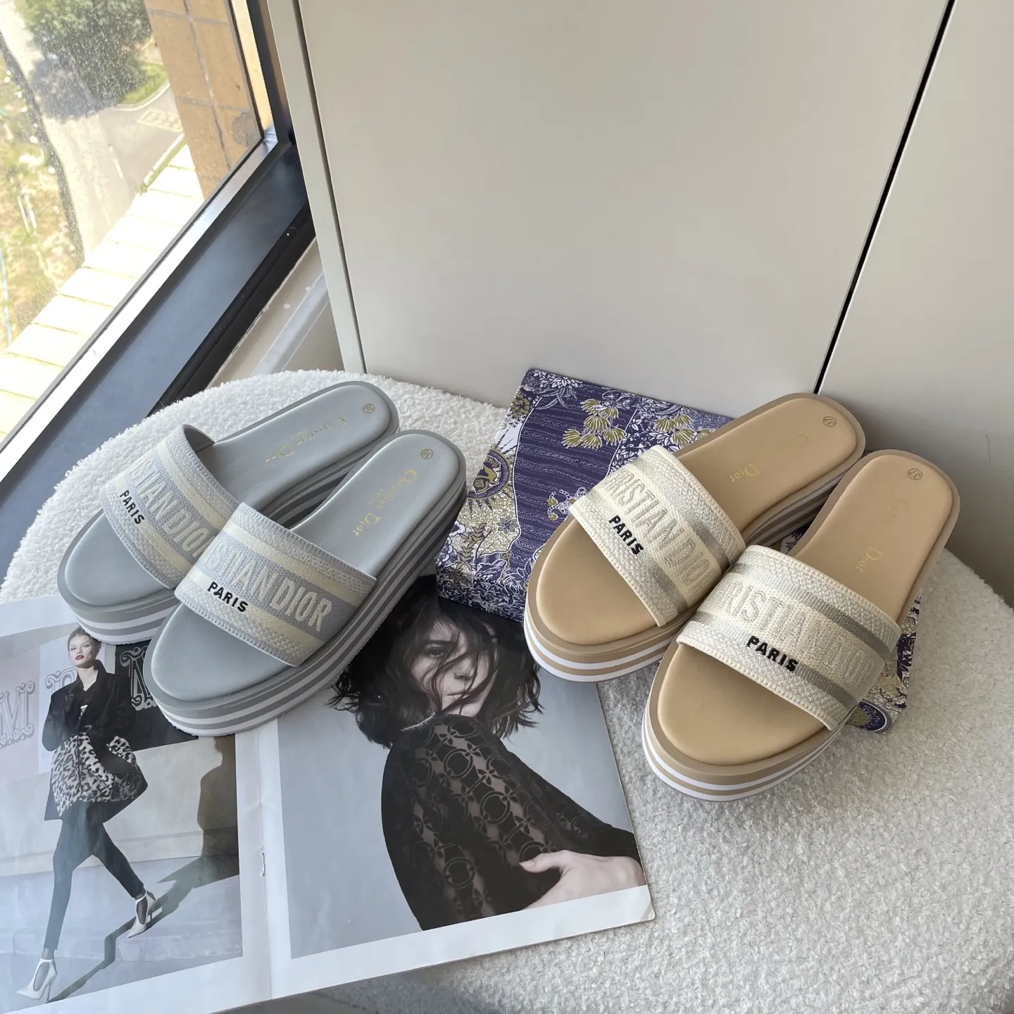 『35-42』洗練されたデザイン 大人可愛い リッチな仕上がり 合わせやすい 高品質 スリッパ