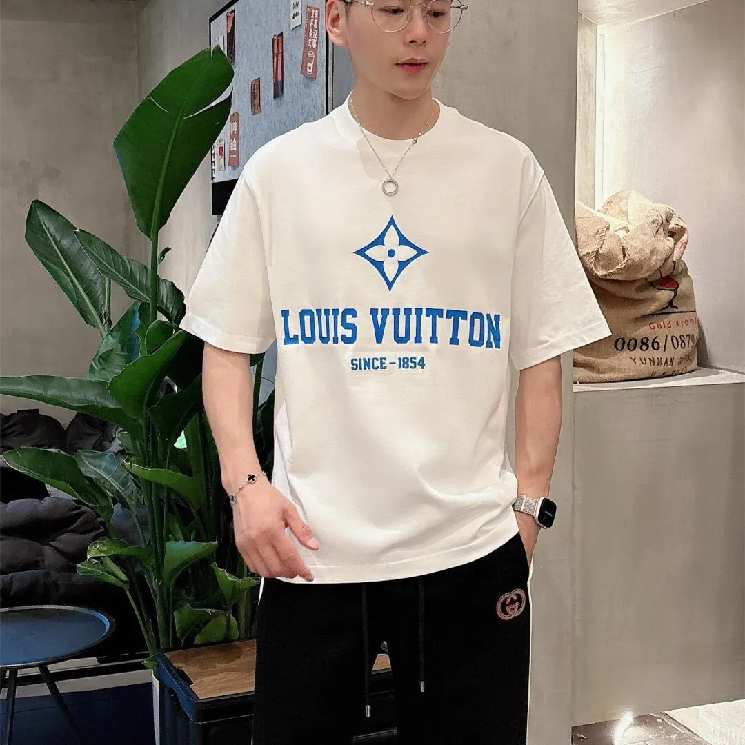 『S-4XL』ベーシックデザイン シンプル＆スマート モノトーンコーデに最適 Tシャツ