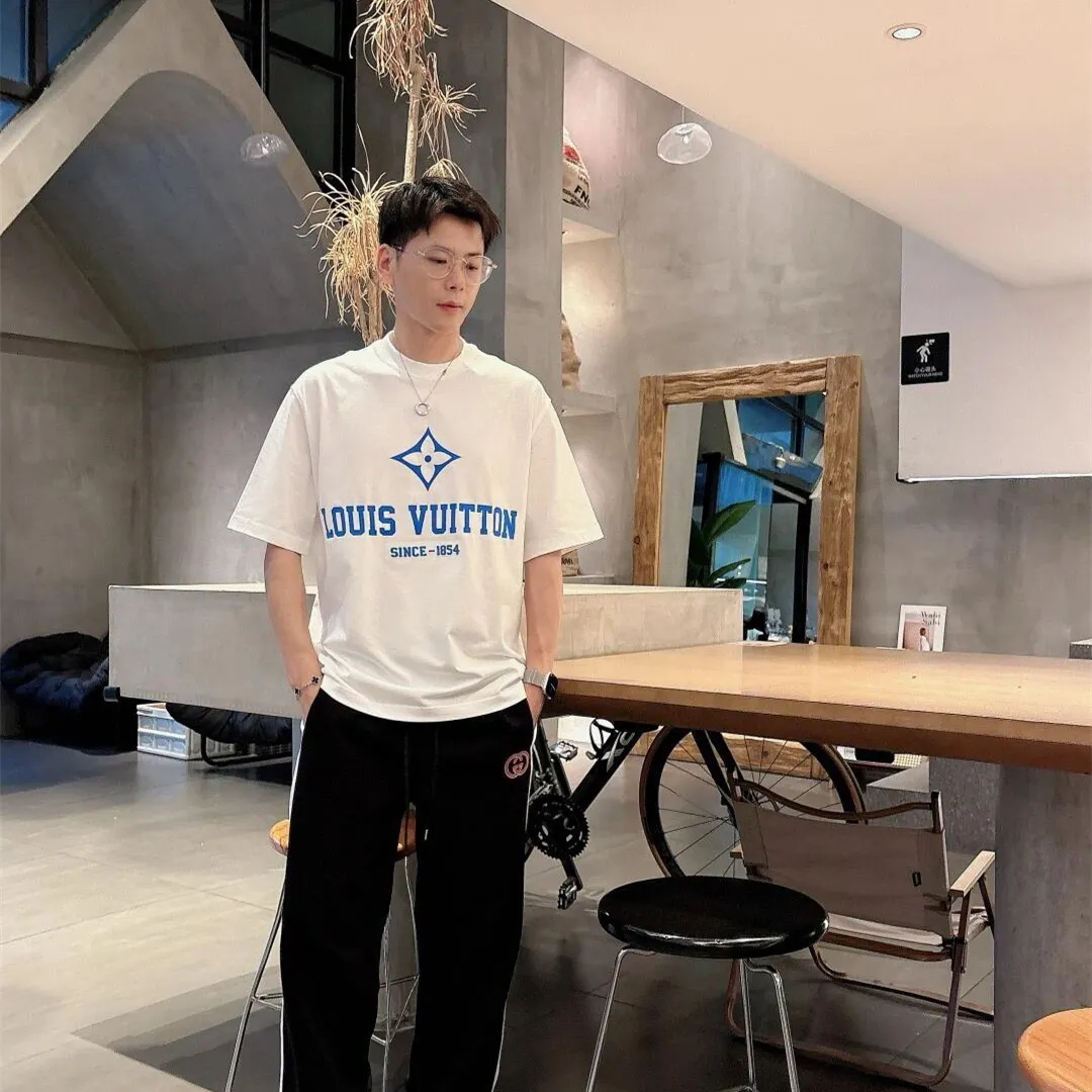『S-4XL』ベーシックデザイン シンプル＆スマート モノトーンコーデに最適 Tシャツ