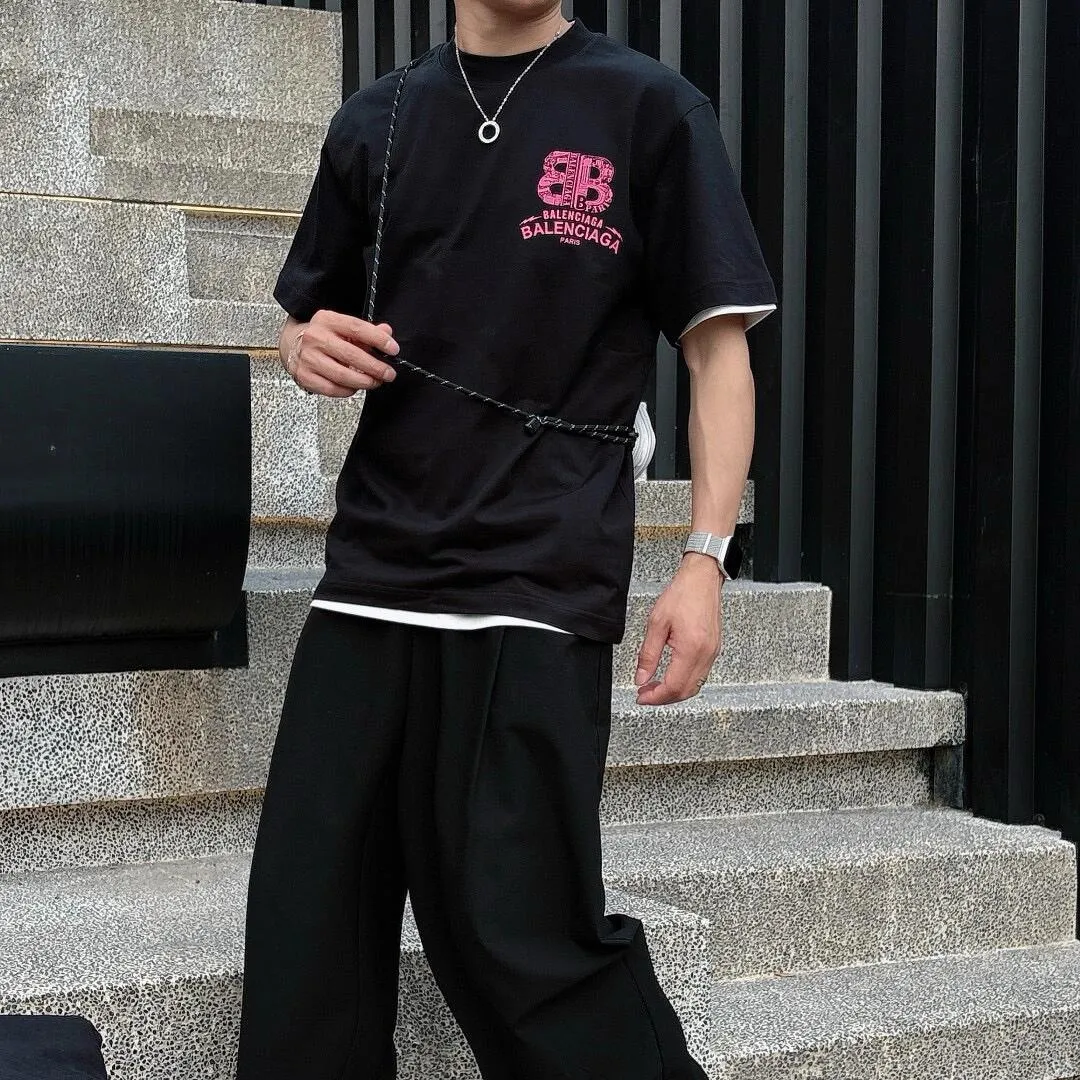 『S-4XL』デイリー使いに最適 重ね着にも対応 洗練された大人カジュアル ヴィンテージ風プリント Tシャツ