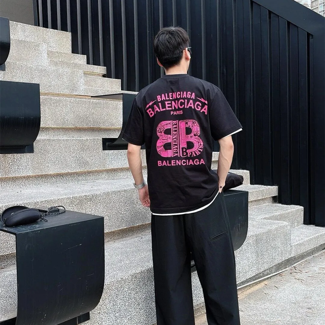 『S-4XL』デイリー使いに最適 重ね着にも対応 洗練された大人カジュアル ヴィンテージ風プリント Tシャツ