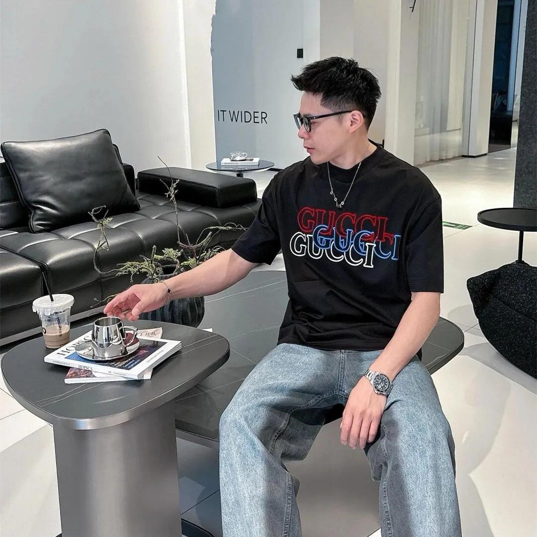 『S-4XL』コーディネートの主役 スタイルアップ間違いなし 体型カバー プリント Tシャツ