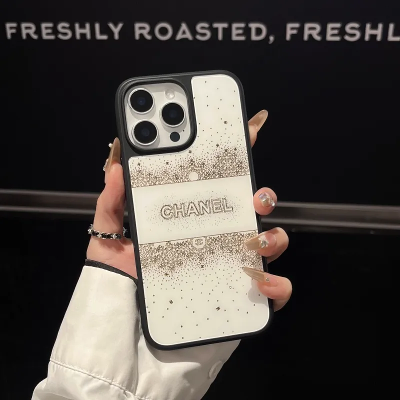 絶対欲しい シンプル 軽量 ボタン感度良好 画面保護 滑り止め スマホケース