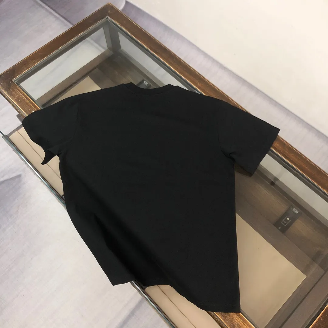 『S-4XL』プリント 洗練されたデザイン 海外セレブ愛用 季節を問わず活躍 スタイル Tシャツ