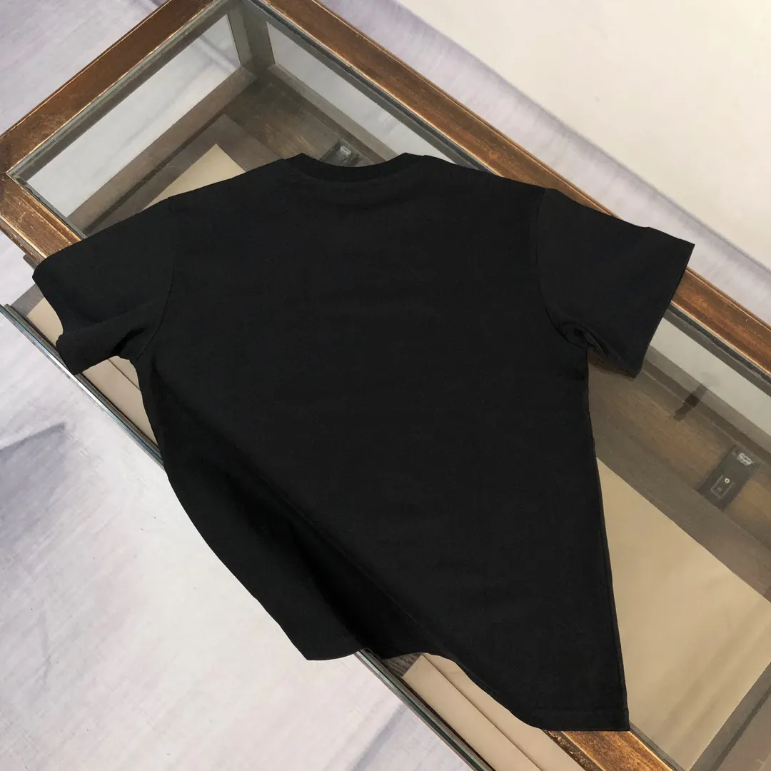 『S-4XL』ベーシックデザイン ミニマル コーデに万能 ヴィンテージ風 Ｔシャツ
