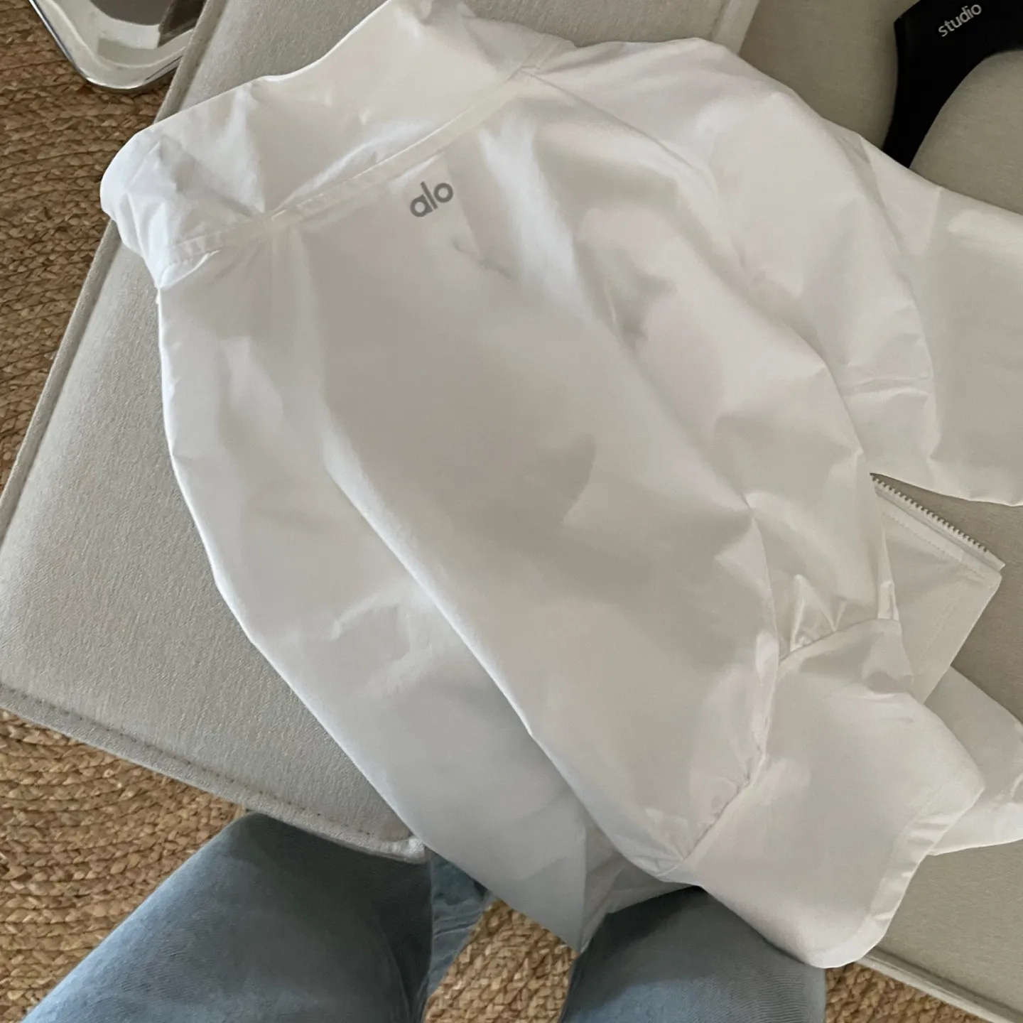 『S-L』テニス風 クール フィットカット 軽量 通気性生地 UVカット シルエット強調 アウター
